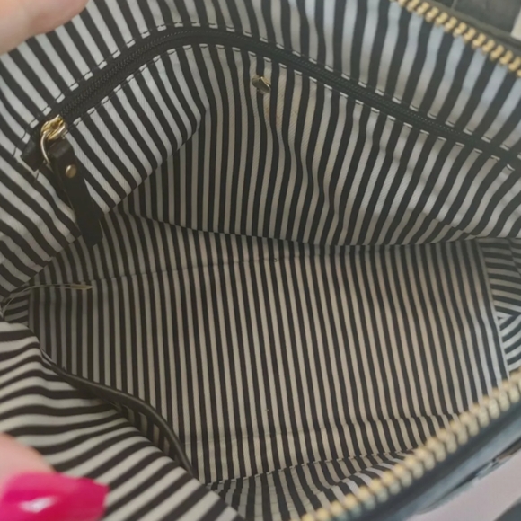 RARE Kate Spade Black Daisy Maise Purse - Picture 5 of 7